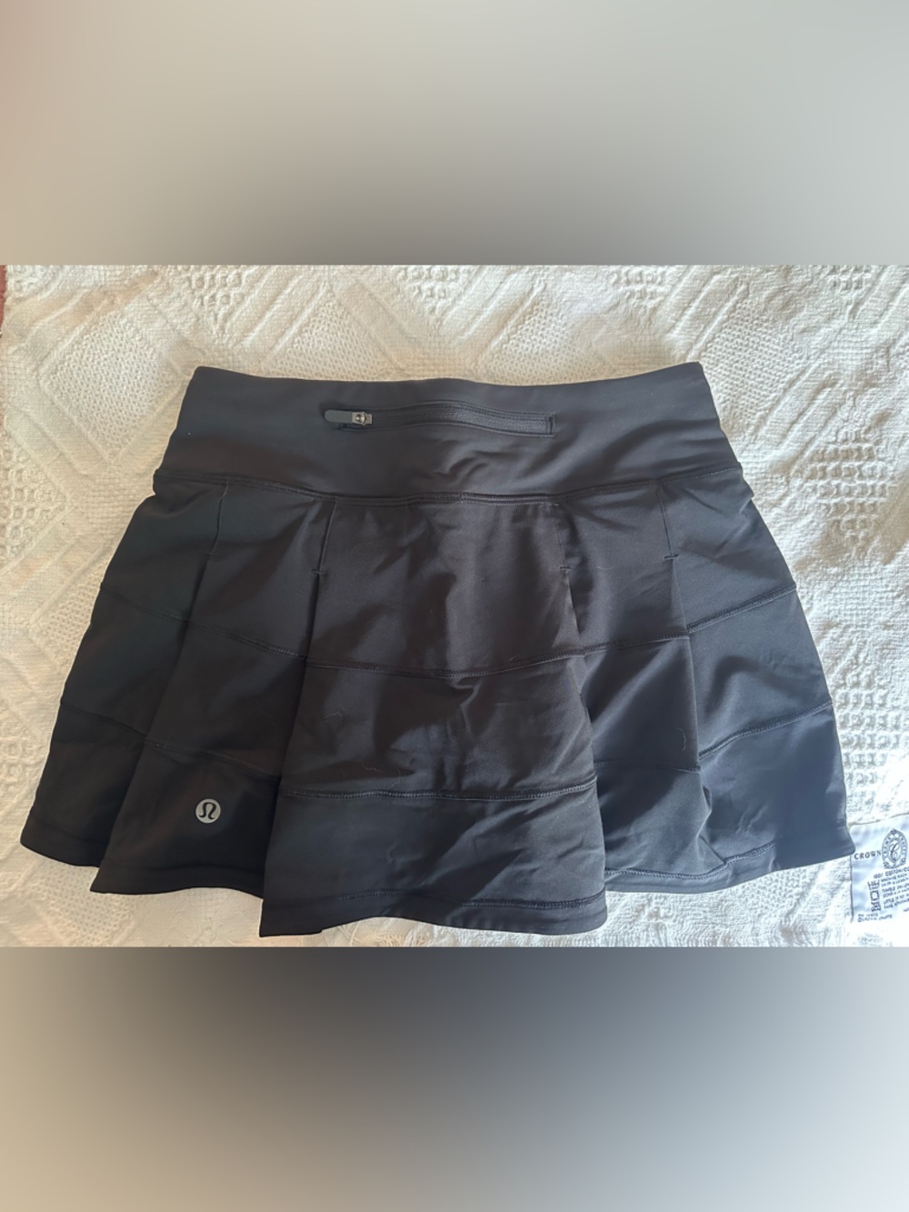NWT Lululemon Black Pace Rival Skirt Size 2 - Picture 4 of 5
